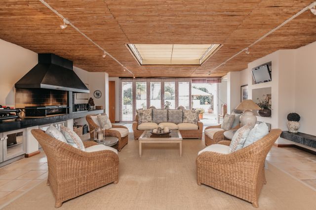 5 Bedroom Property for Sale in Aurora Western Cape